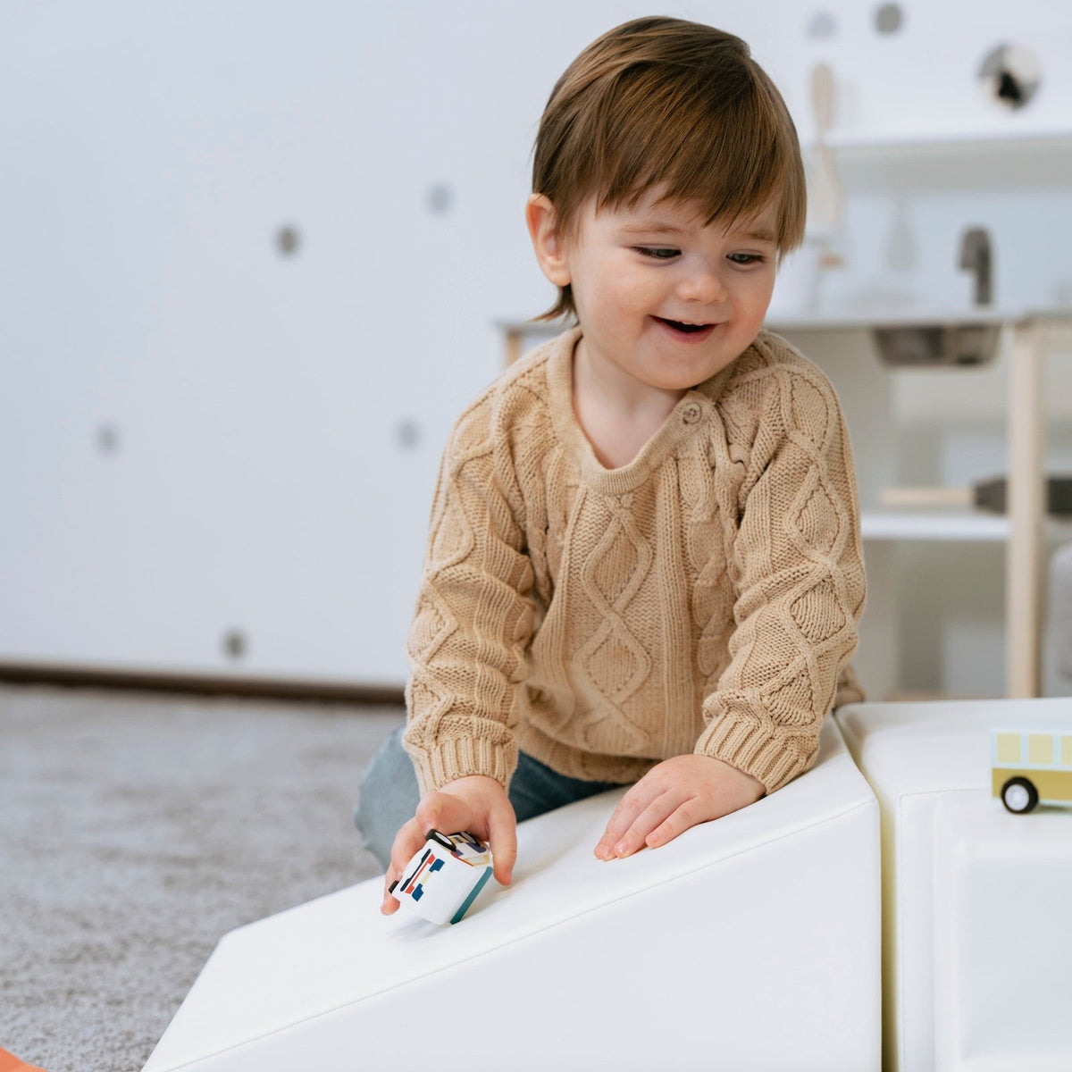 Soft Play 5 Foam Block Set - White Corner Climber