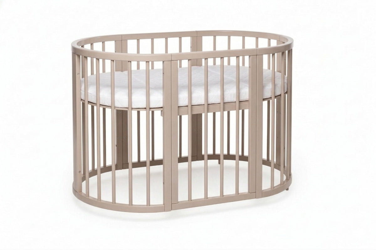 OLIN Premium rond babybed Cappuccino 120 x 72 cm van massief beukenhout met meegeleverd transformeerbaar matras