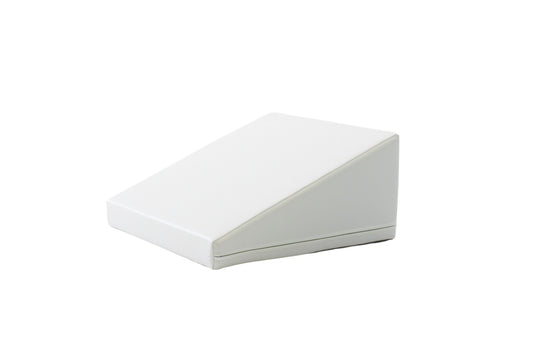 IGLU Wedge Soft Play Block White met zacht schuin oppervlak voor kruipen en bewegingsspel
