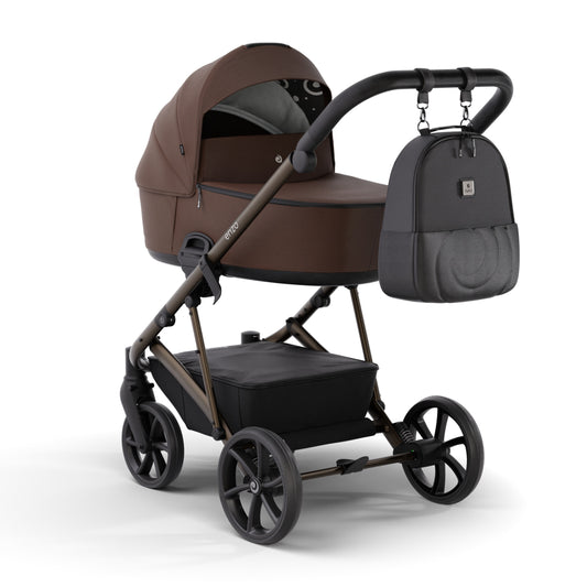 Tutis ENZO 2-in-1 kinderwagen Chocolate 548 met bruine ThermoCot reiswieg, aluminium chassis en gele details